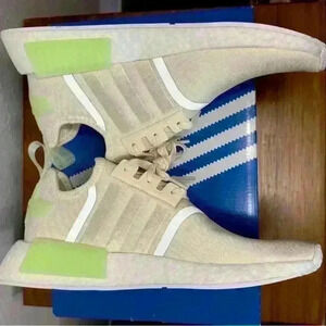 New Adidas Cream White / Semi Green Spark NMD_R1 SHOES IG8388 Running Size 7.5